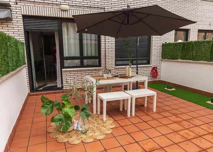 La Terraza De La Vega - Ubicacion Inmejorable , Wifi , Terraza Y Parking Gratuito